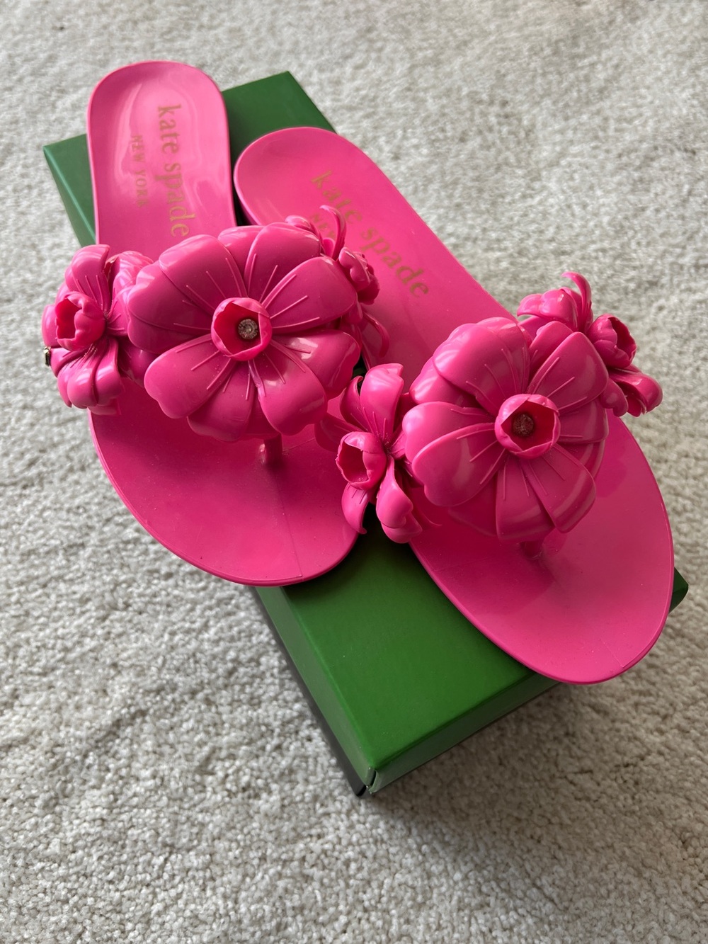 Kate Spade Jaylee Jelly in Pink Cloud Sz 9, Excellent Condition! - Picture 2 of 8